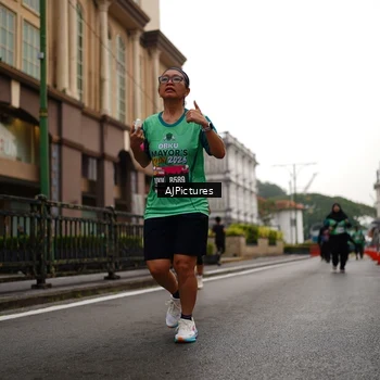 Runner Photo 8542818