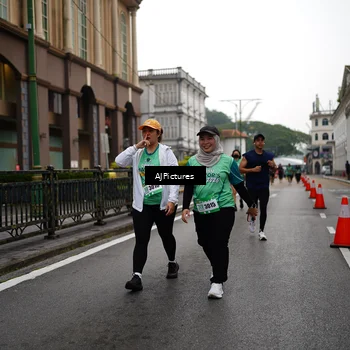 Runner Photo 8542827