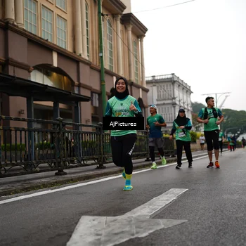 Runner Photo 8542858