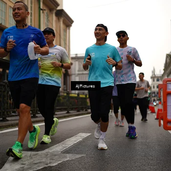 Runner Photo 8542870