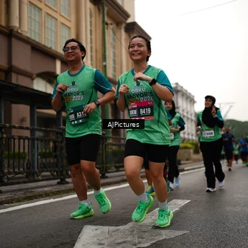 Runner Photo 8542887