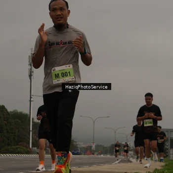 Runner Photo 8542895