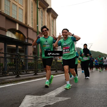 Runner Photo 8542898