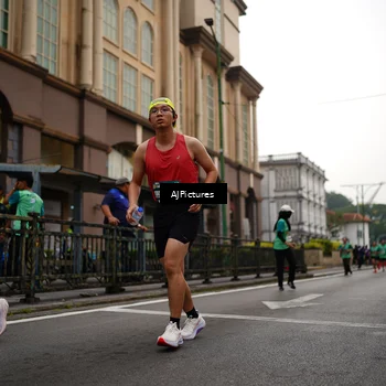 Runner Photo 8542937