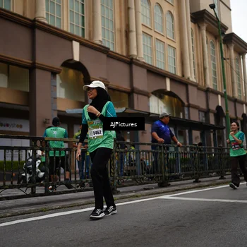 Runner Photo 8542945