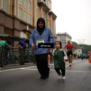 Runner Photo 8542957