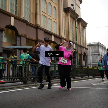 Runner Photo 8542959