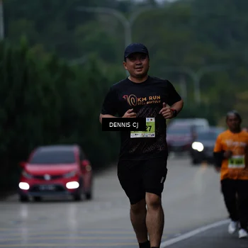 Runner Photo 8543001