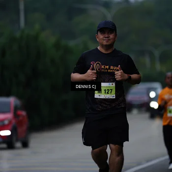 Runner Photo 8543008