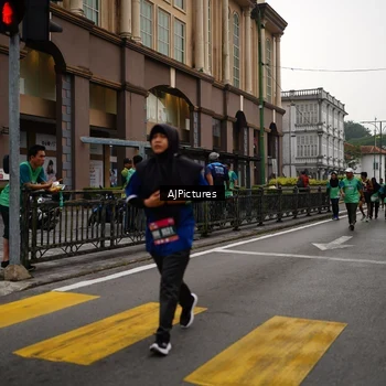 Runner Photo 8543028