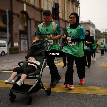 Runner Photo 8543041