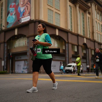 Runner Photo 8543052