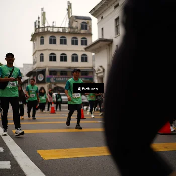 Runner Photo 8543078