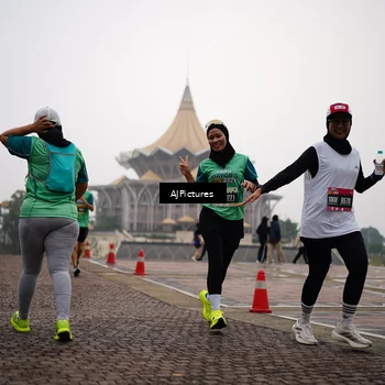 Runner Photo 8543082