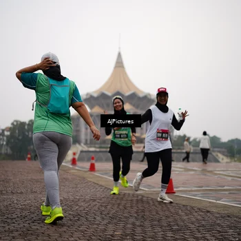 Runner Photo 8543086