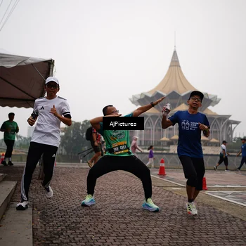 Runner Photo 8543096