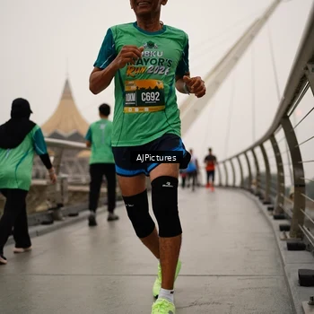 Runner Photo 8543123