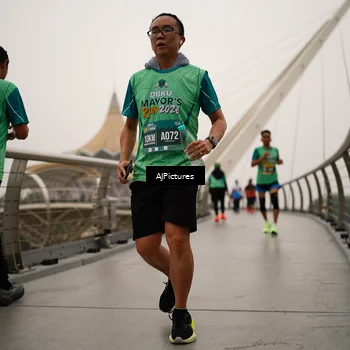 Runner Photo 8543126