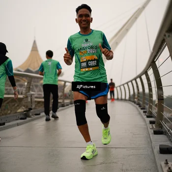 Runner Photo 8543129