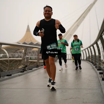 Runner Photo 8543138