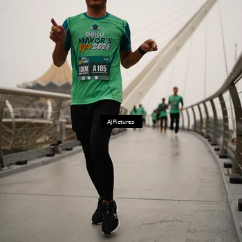 Runner Photo 8543149