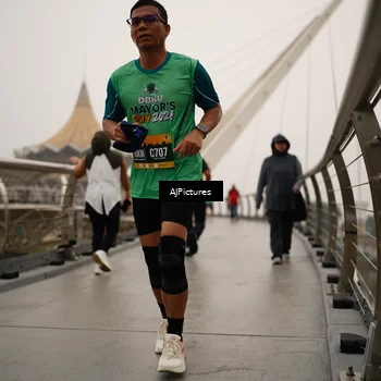 Runner Photo 8543158