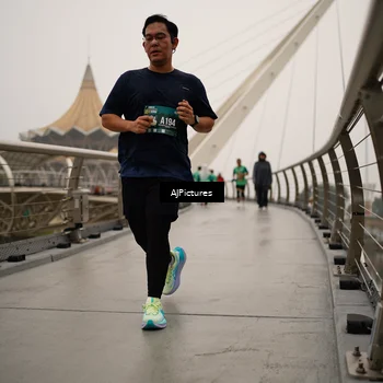 Runner Photo 8543168