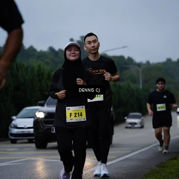 Runner Photo 8543171