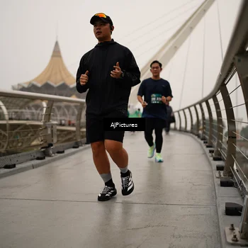 Runner Photo 8543177