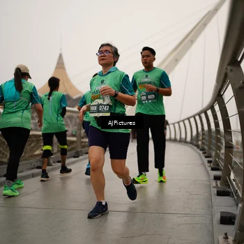 Runner Photo 8543186