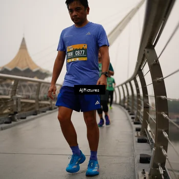 Runner Photo 8543190