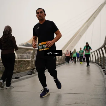 Runner Photo 8543203