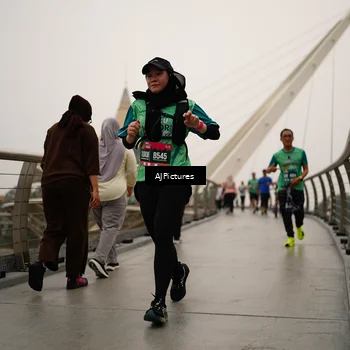 Runner Photo 8543204