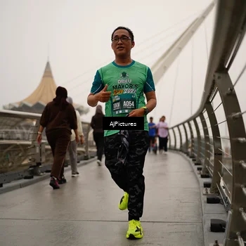 Runner Photo 8543205
