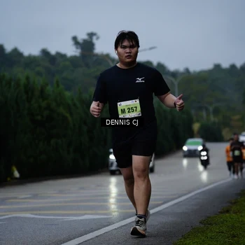 Runner Photo 8543212