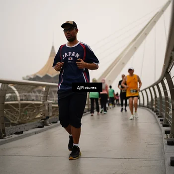Runner Photo 8543216