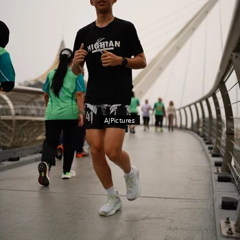 Runner Photo 8543228