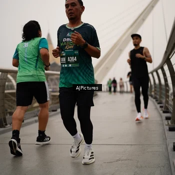Runner Photo 8543231
