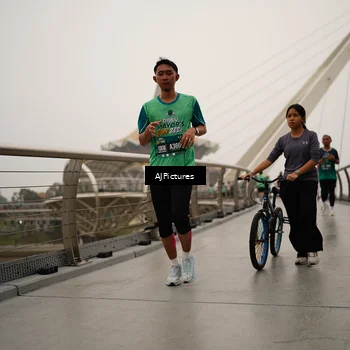 Runner Photo 8543237