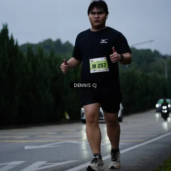 Runner Photo 8543243