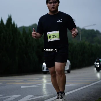Runner Photo 8543255