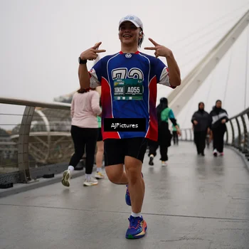 Runner Photo 8543275