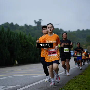 Runner Photo 8543276