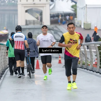Runner Photo 8543284