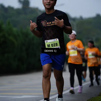 Runner Photo 8543314