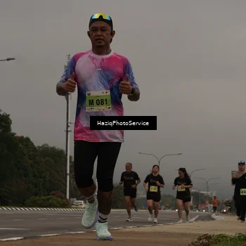 Runner Photo 8543327