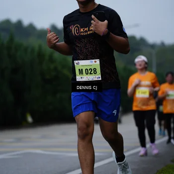 Runner Photo 8543331