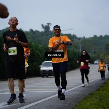 Runner Photo 8543392