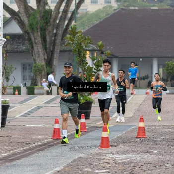 Runner Photo 8543395