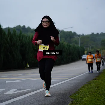 Runner Photo 8543410